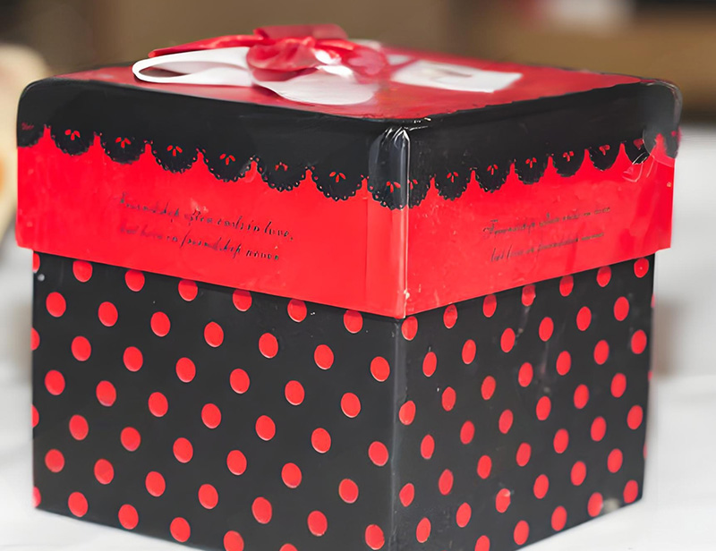 Gift-box-packaging