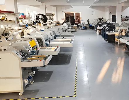 roll laminator production room